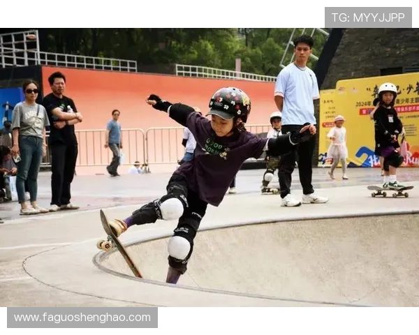 南京滑板队在极限运动联赛中的精彩表现与状态分析